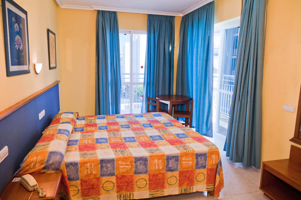 Aparthotel Vibra Sanan - Adults Only San Antonio  Exterior photo