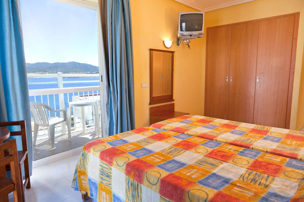 Aparthotel Vibra Sanan - Adults Only San Antonio  Exterior photo