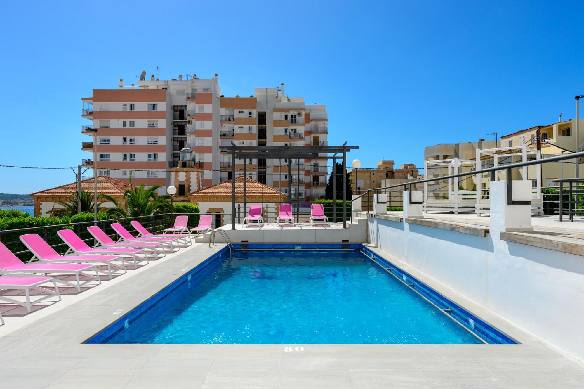 Aparthotel Vibra Sanan - Adults Only San Antonio  Exterior photo