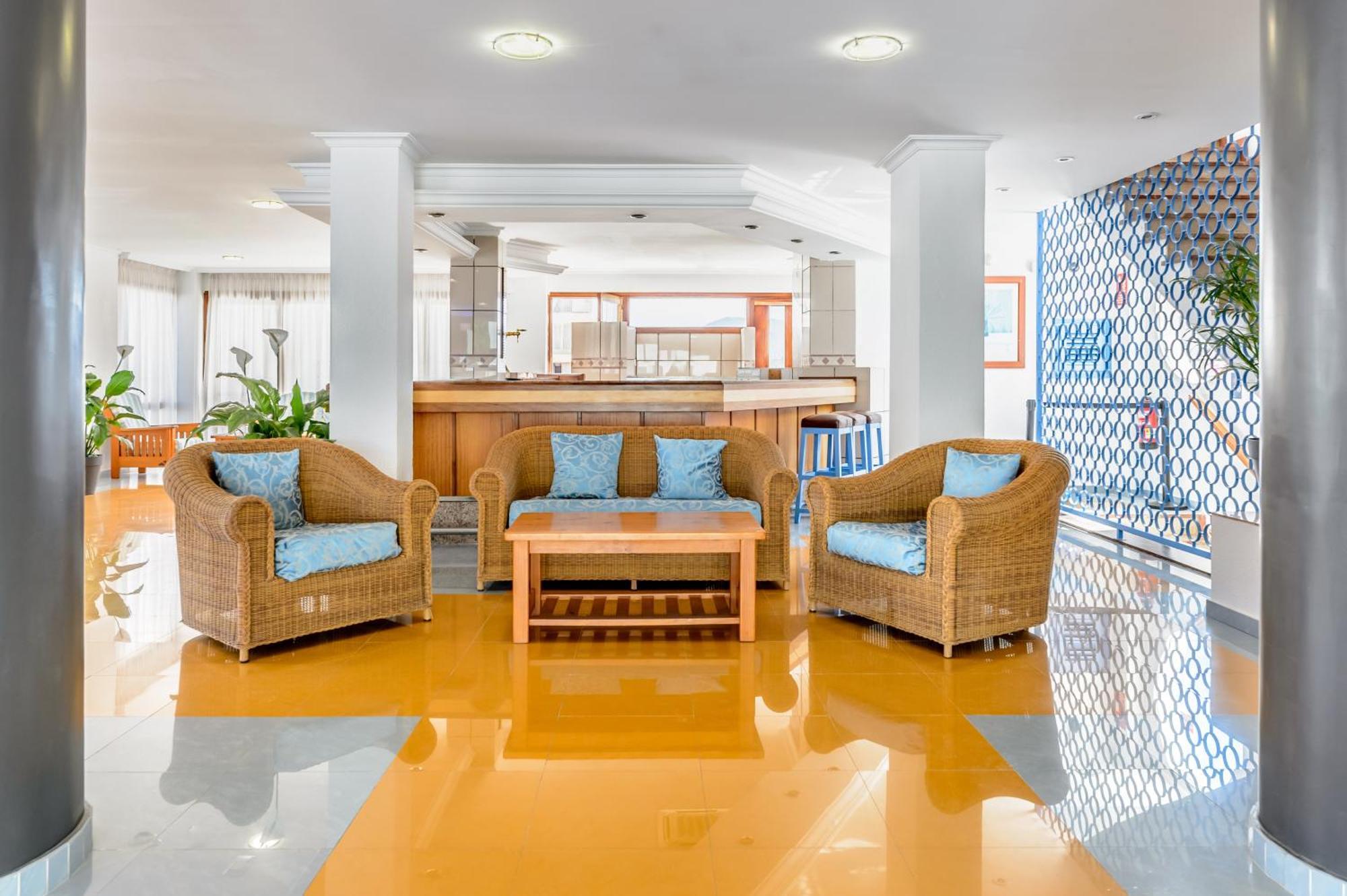 Aparthotel Vibra Sanan - Adults Only San Antonio  Exterior photo