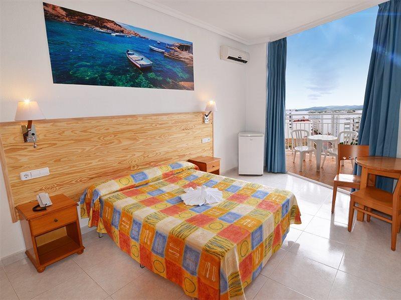 Aparthotel Vibra Sanan - Adults Only San Antonio  Exterior photo