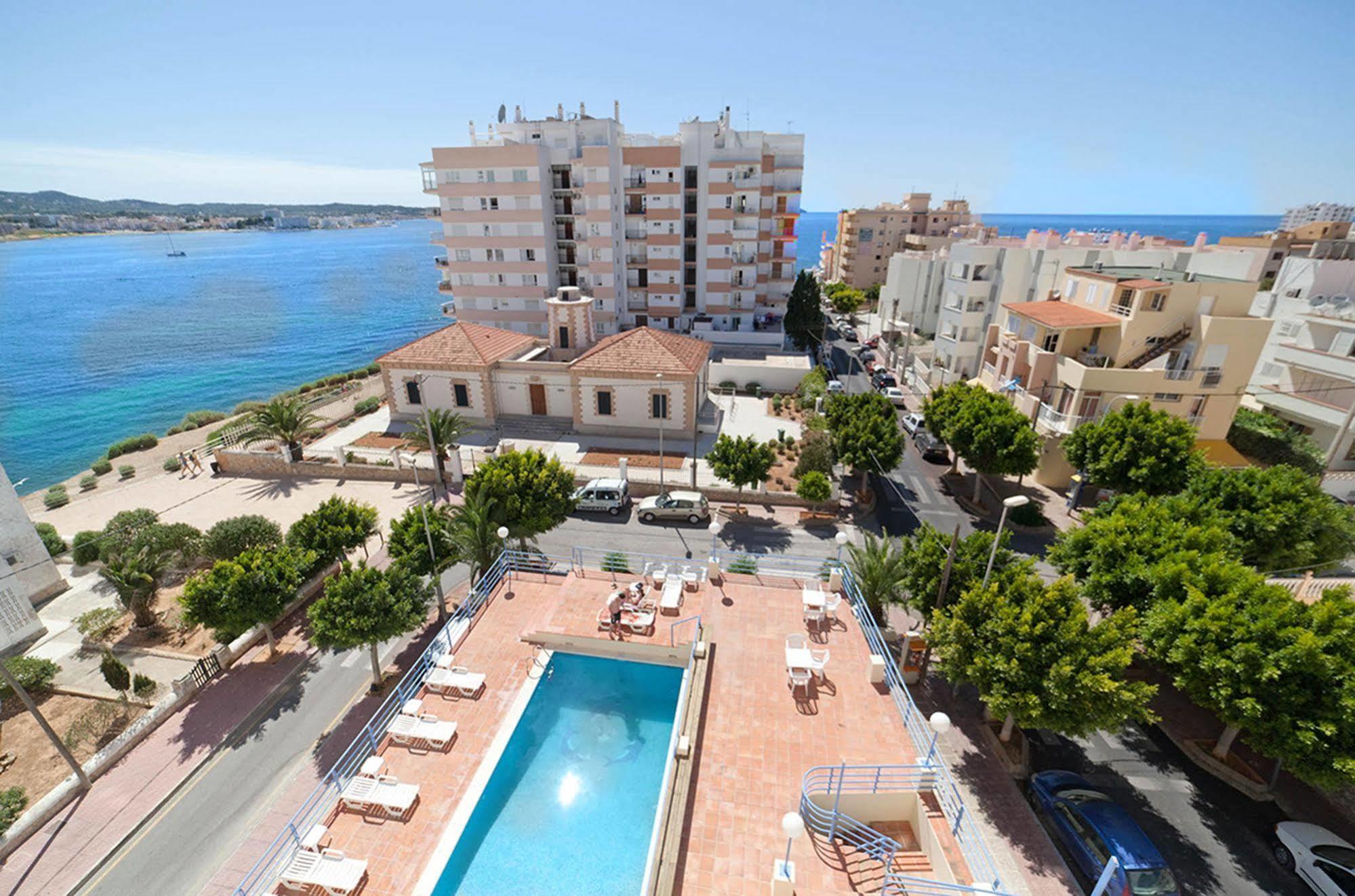Aparthotel Vibra Sanan - Adults Only San Antonio  Exterior photo